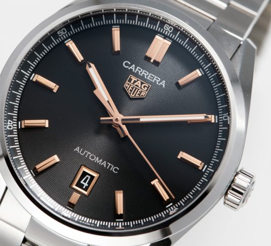 tag-heuer-carrera-three-hands-39mm-b