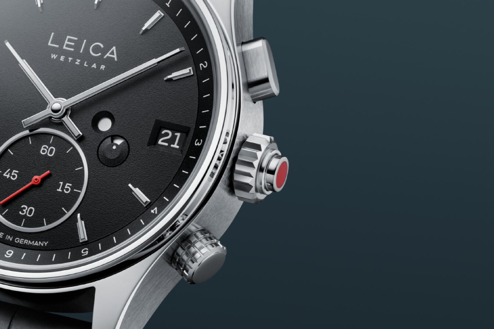 Leica_Watch_diagonal_HiRes_RGB-1@2x